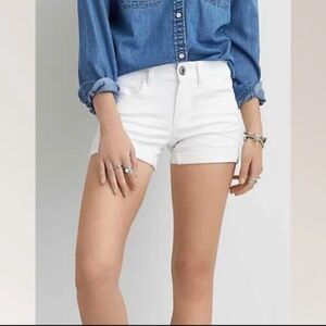 NWOT American Eagle Outfitters Super Super Stretch Denim Mom Shorts